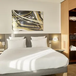 **** Hotel Novotel Paris Nord 18ème France